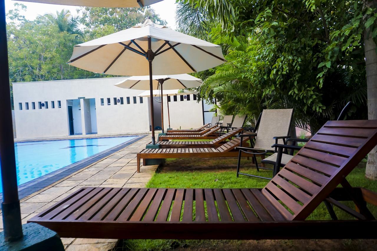 Lavendish Okrin Hotel Kataragama Exterior foto