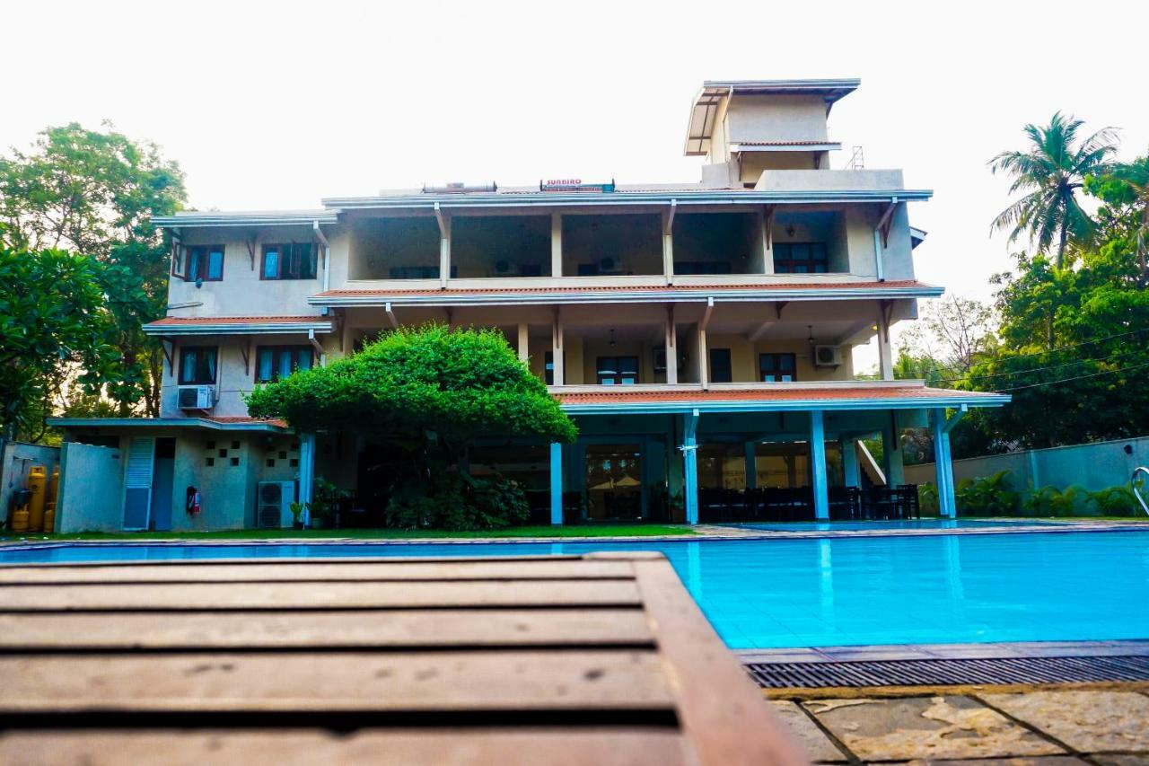 Lavendish Okrin Hotel Kataragama Exterior foto